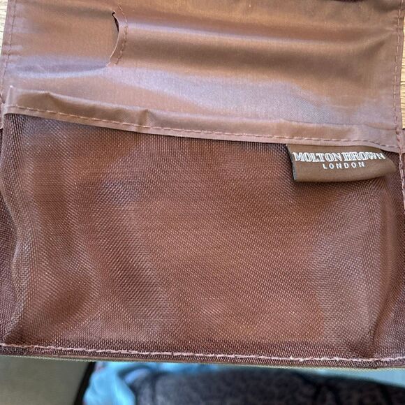 NEW Molton Brown London British Airways 10 small travel case make up case pouch - Picture 3 of 5